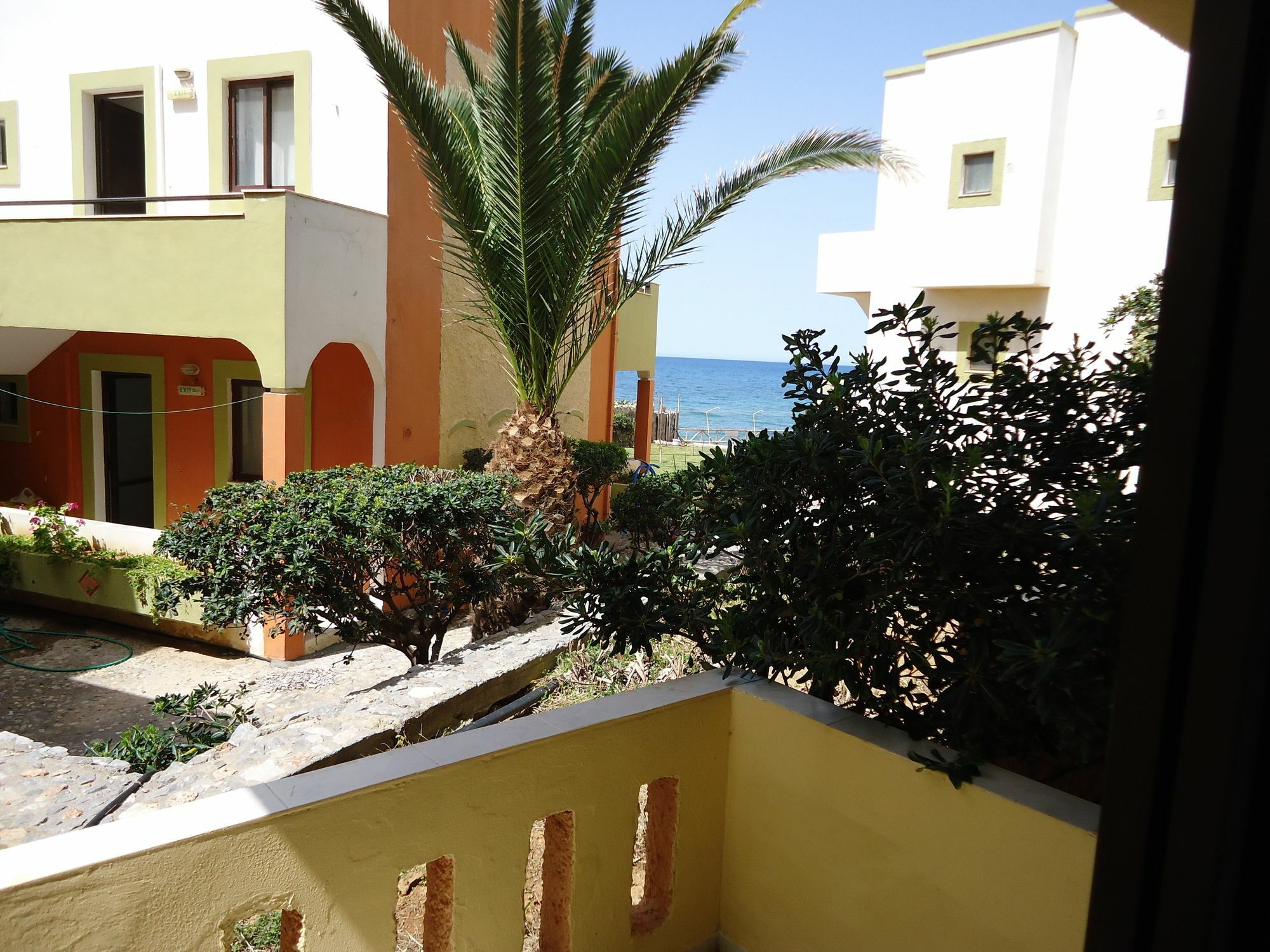 Almyra Apartments & Suites Sfakaki Exterior photo